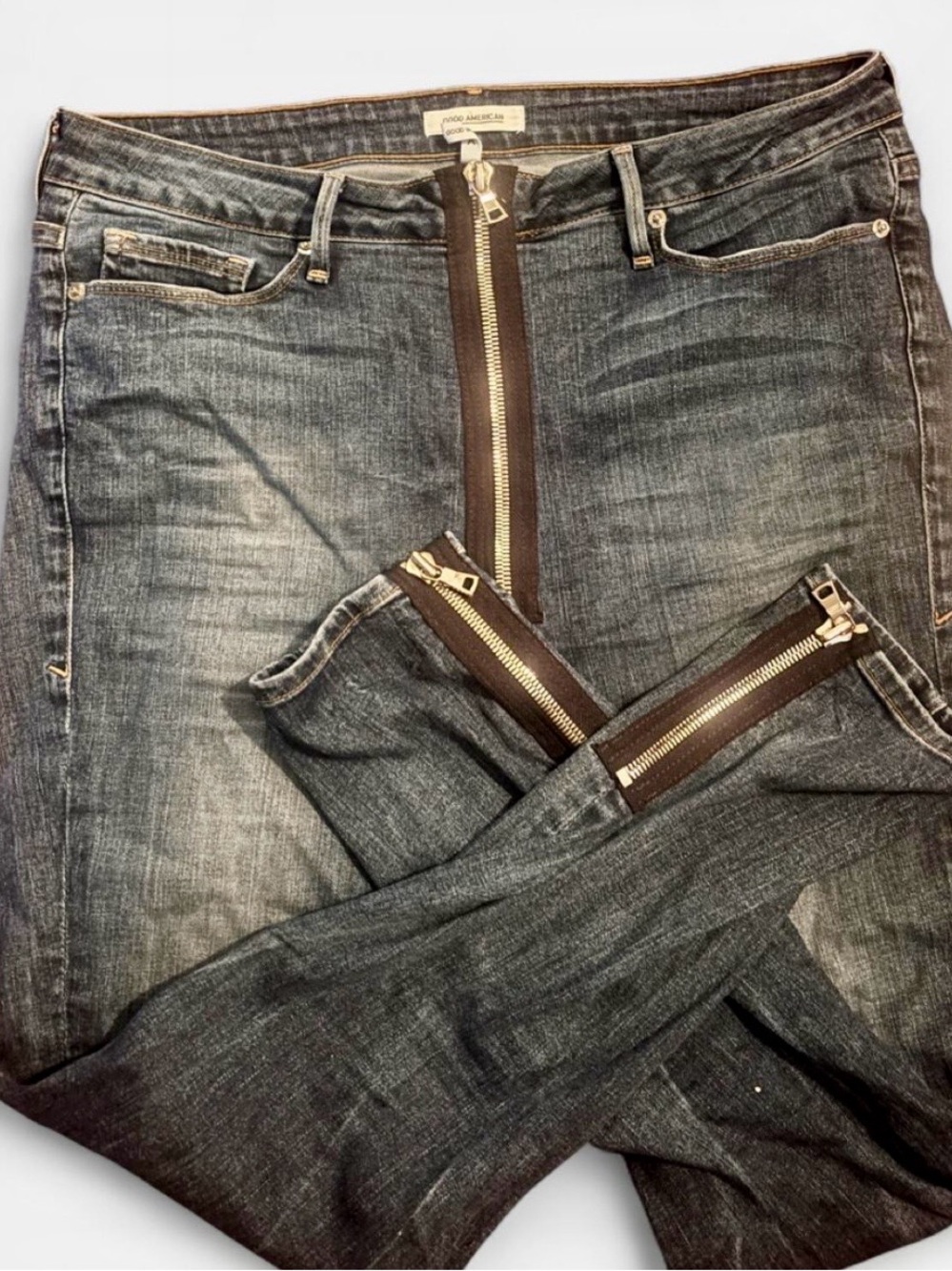 Good American Good Waist Exposed Zip Fly Jeans | Size 16